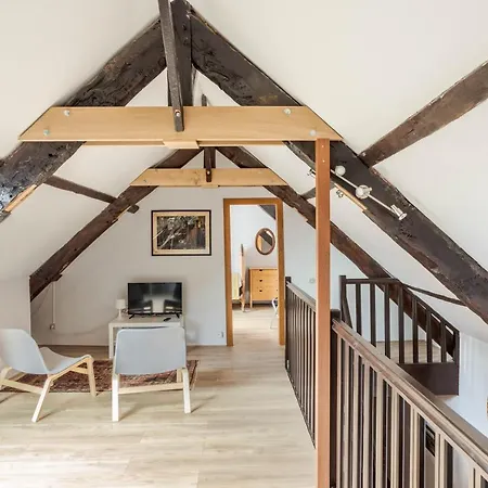 La Longere Du Tertre - Charmante Longere De 400m2 Proche Cancale